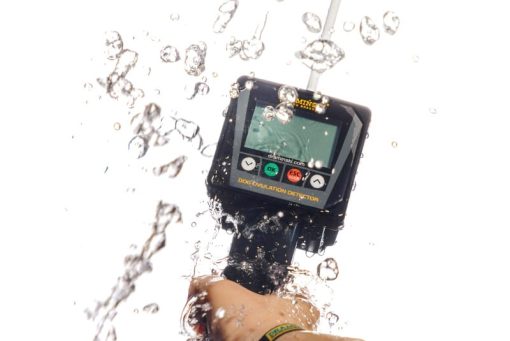 - draminski water resistant bitch estrous detector